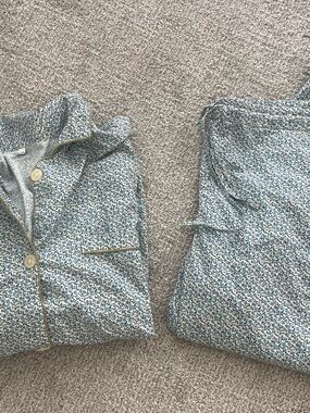 Domi Pajama Set in Blue and Cream Floral